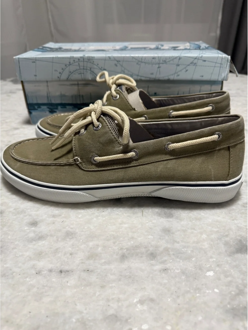 Sperry Olive Green Canvas Shoes Size 11
